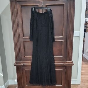 Elegant Black Lace Off-Shoulder Dress